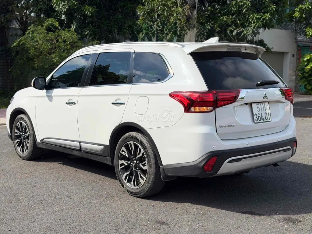 Mitsubishi Outlander 2020 photo 3