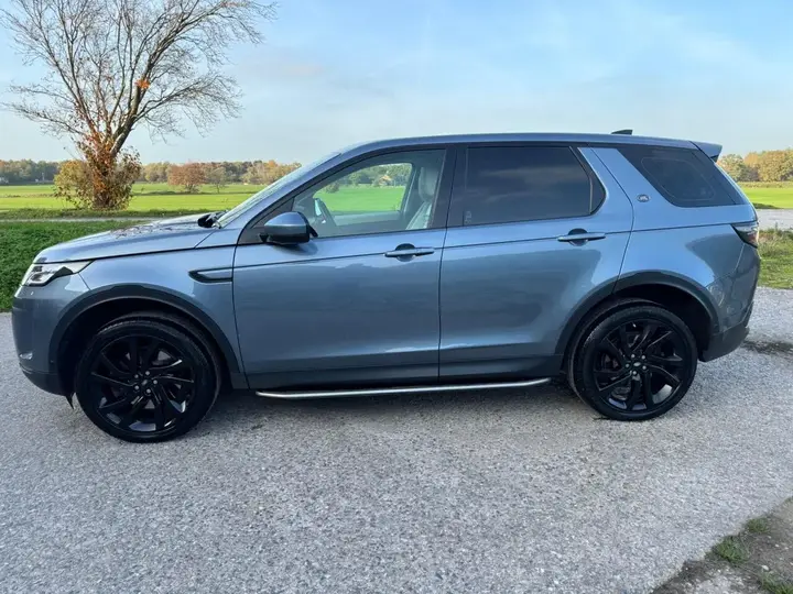 Land Rover Discovery Sport 2020 photo 2