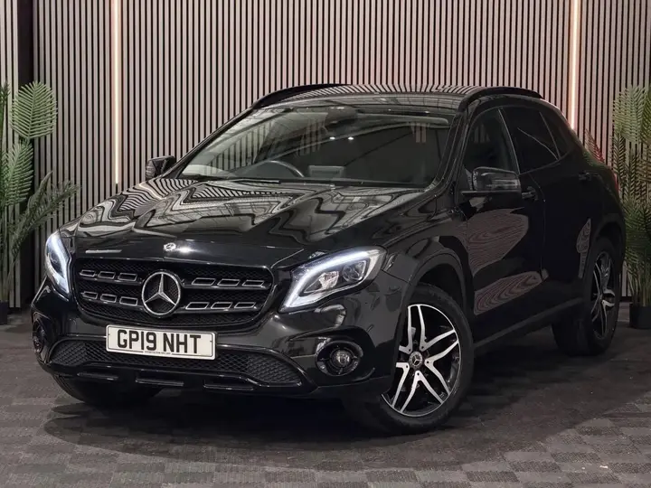 Mercedes-Benz Gla 2019 photo 2