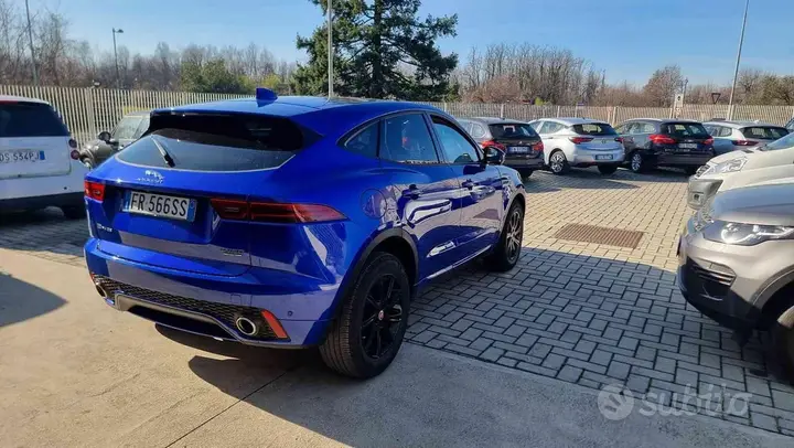 Jaguar E-Pace 2018 photo 5