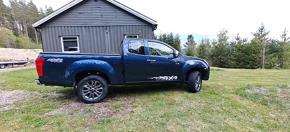 Isuzu D-Max 2014 photo 3