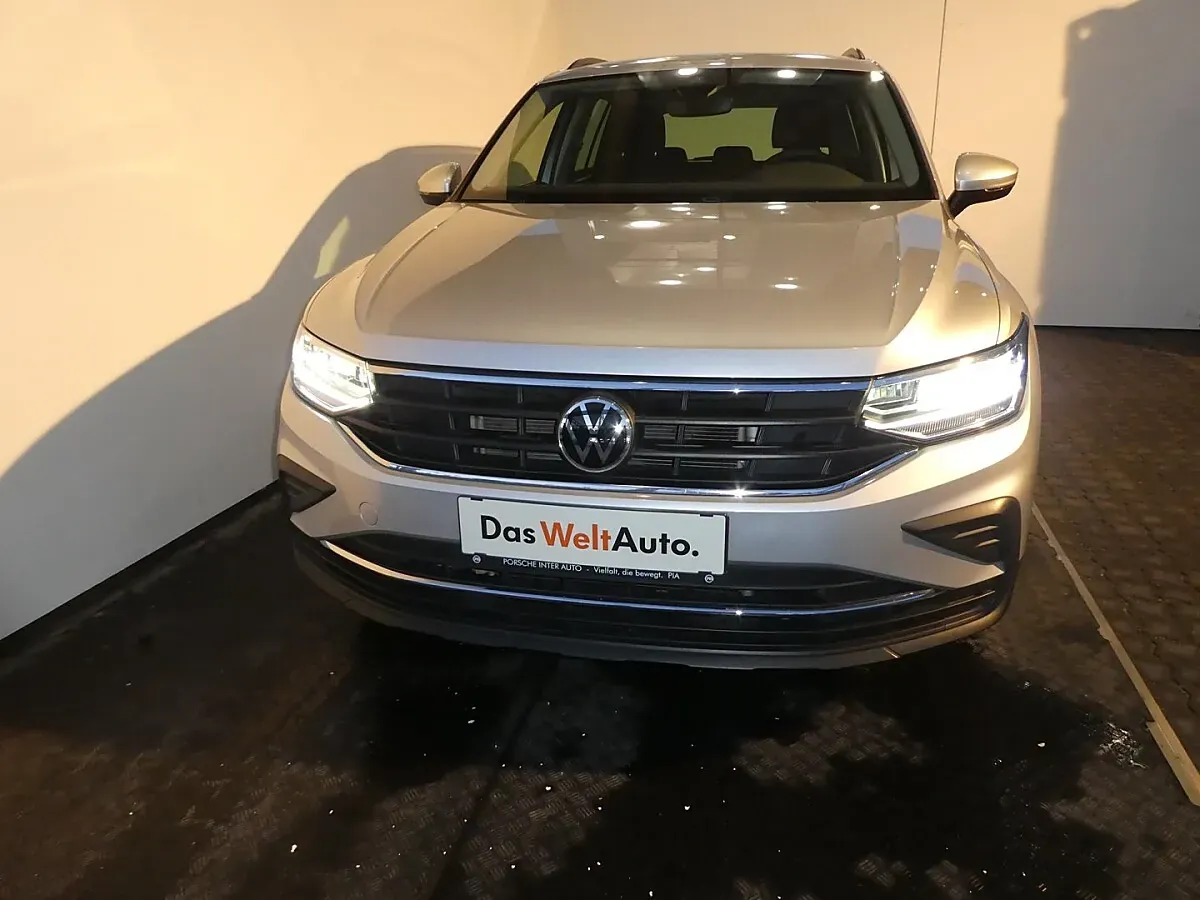 Volkswagen Tiguan 2020 photo 2