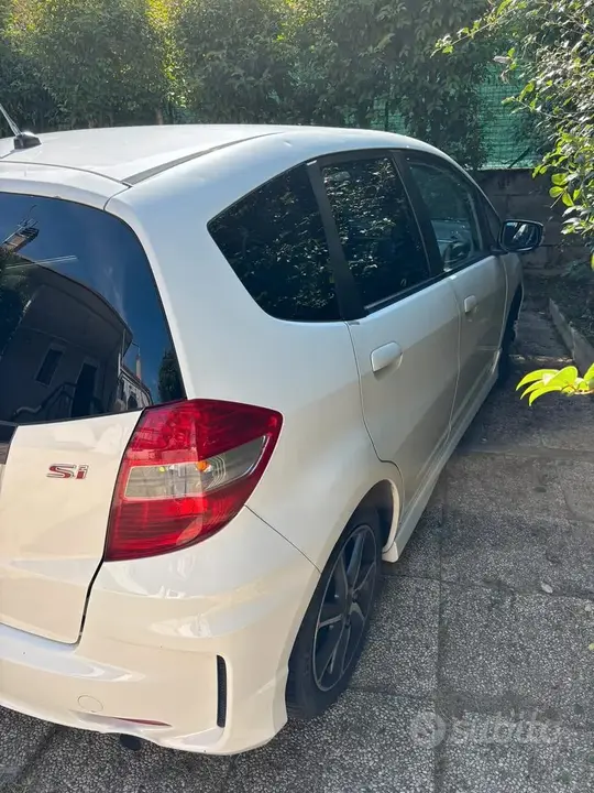 Honda Jazz 2012 photo 4