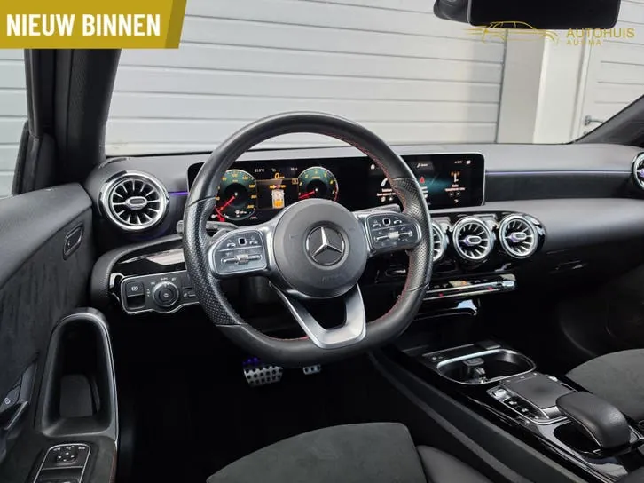 Mercedes-Benz Aklasse 2019 photo 3