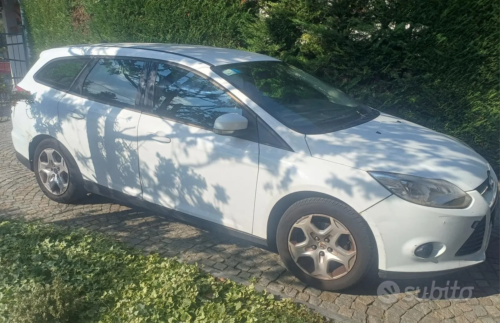 Ford Focus 2013 photo 3