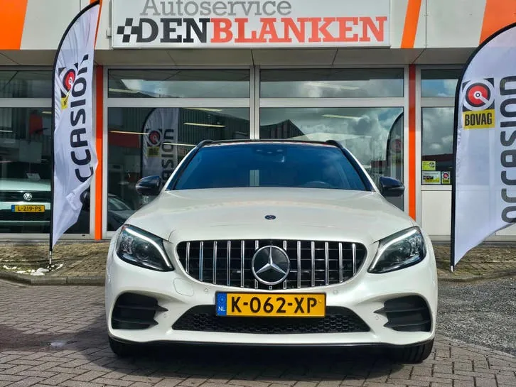 Mercedes-Benz C-Class 2021 photo 3