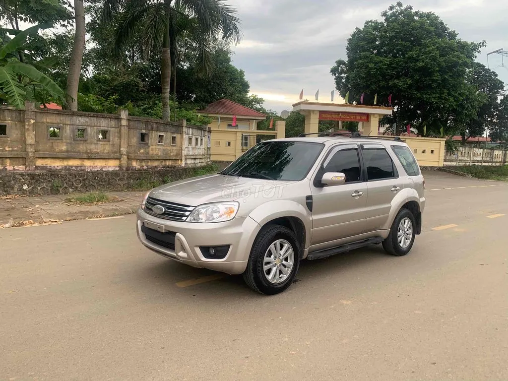 Ford Escape 2009 photo 3