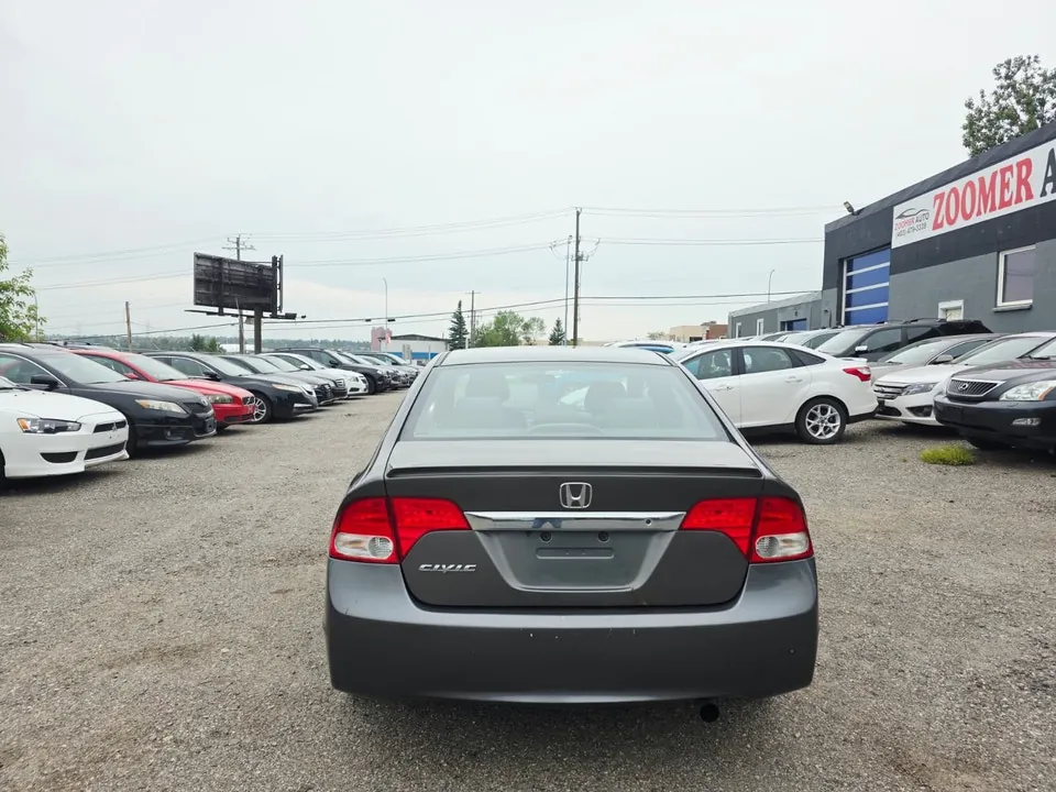 Honda Civic 2010 photo 5