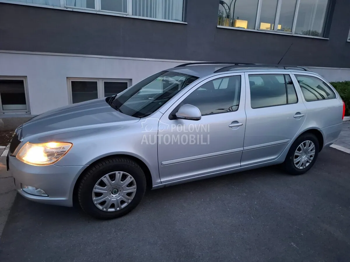 Skoda Octavia 2011 photo 5
