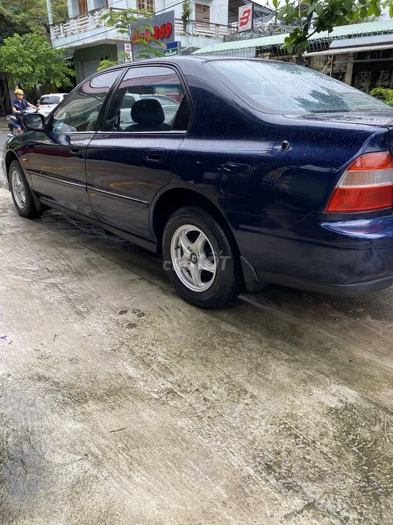 Honda Accord 1995 photo 2