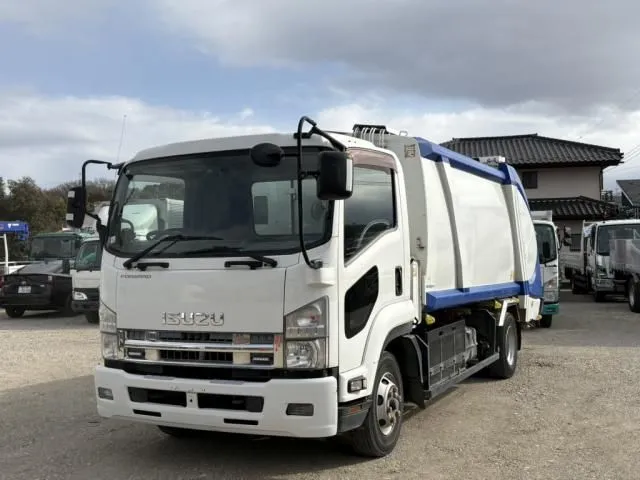 Isuzu Forward