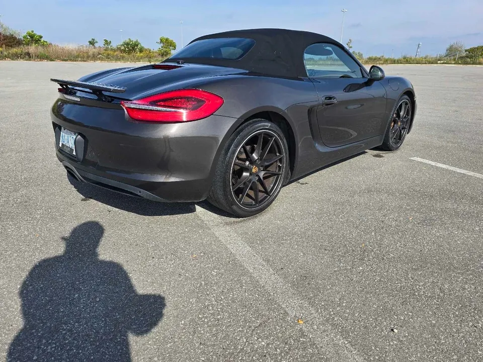 Porsche Boxster 2013 photo 2