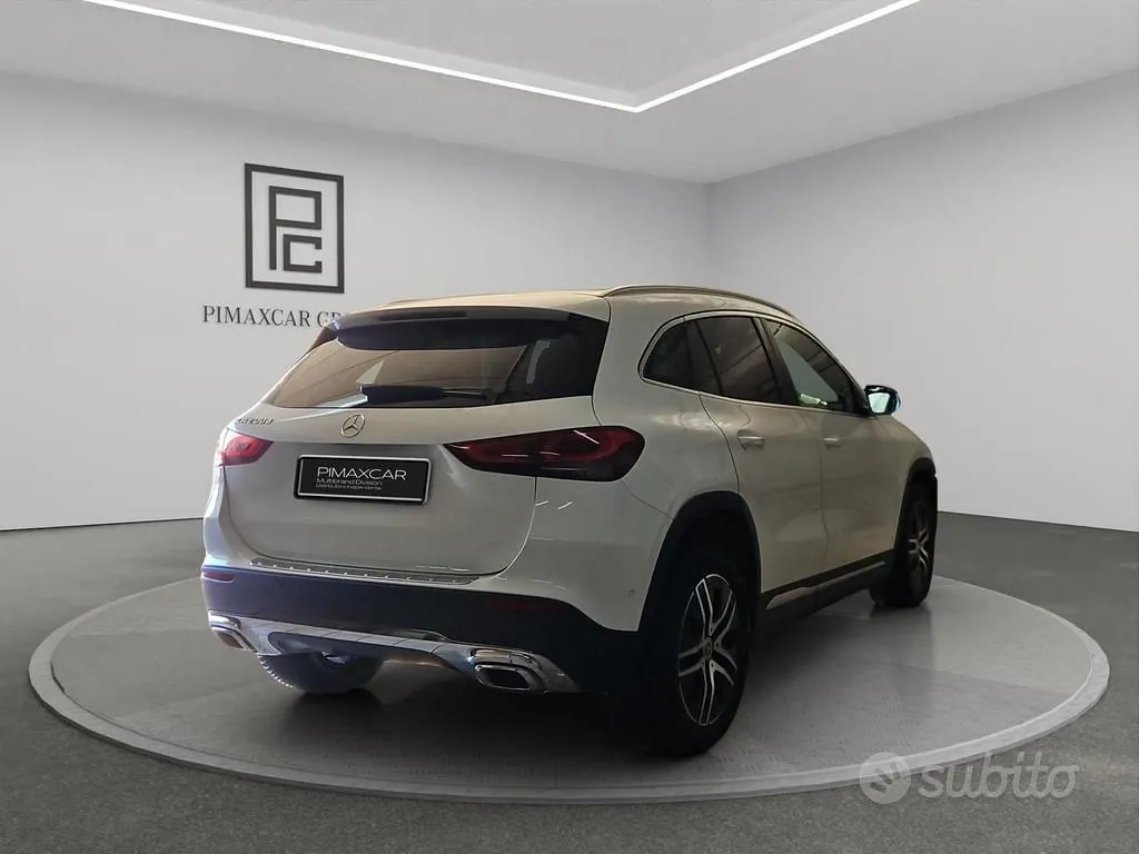 Mercedes-Benz Gla 2022 photo 4