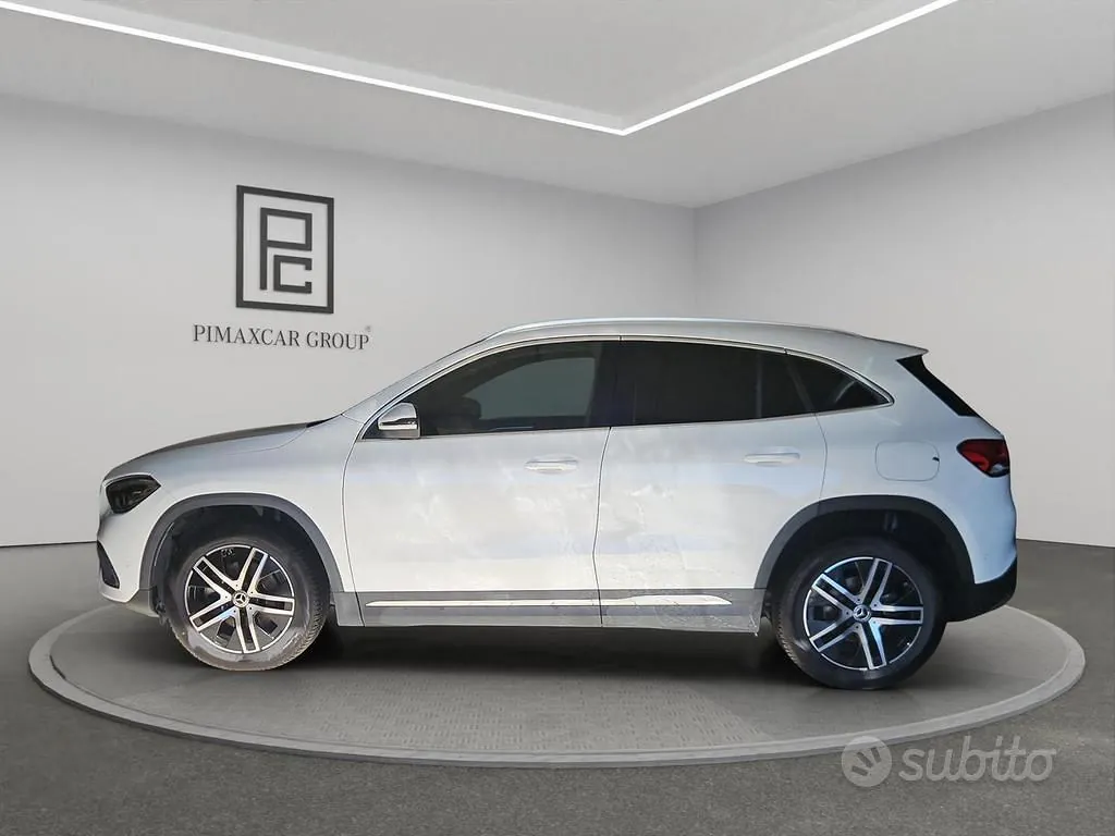 Mercedes-Benz Gla 2022 photo 2