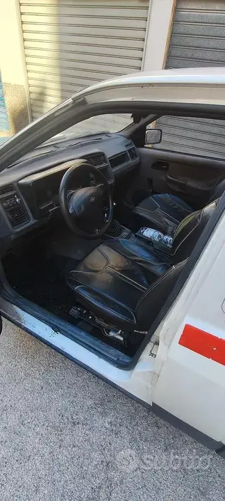Ford Sierra 1989 photo 5