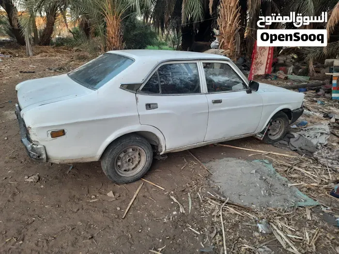Mazda 929 1976 photo 2