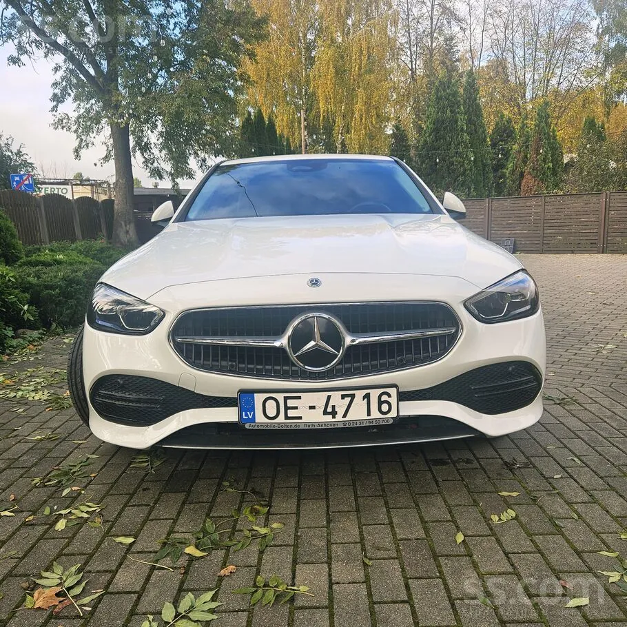 Mercedes-Benz C 180
