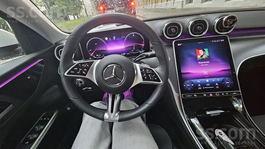 Mercedes-Benz C 180 2024 photo 4