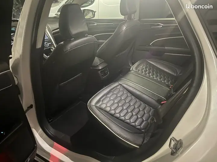Ford Mondeo 2019 photo 3