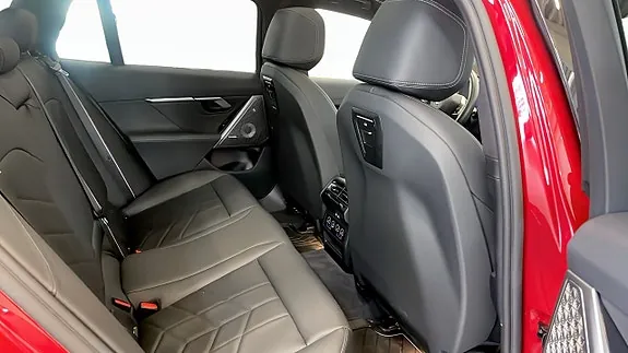 BMW 550E 2025 photo 5