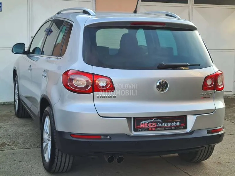 Volkswagen Tiguan 2009 photo 4