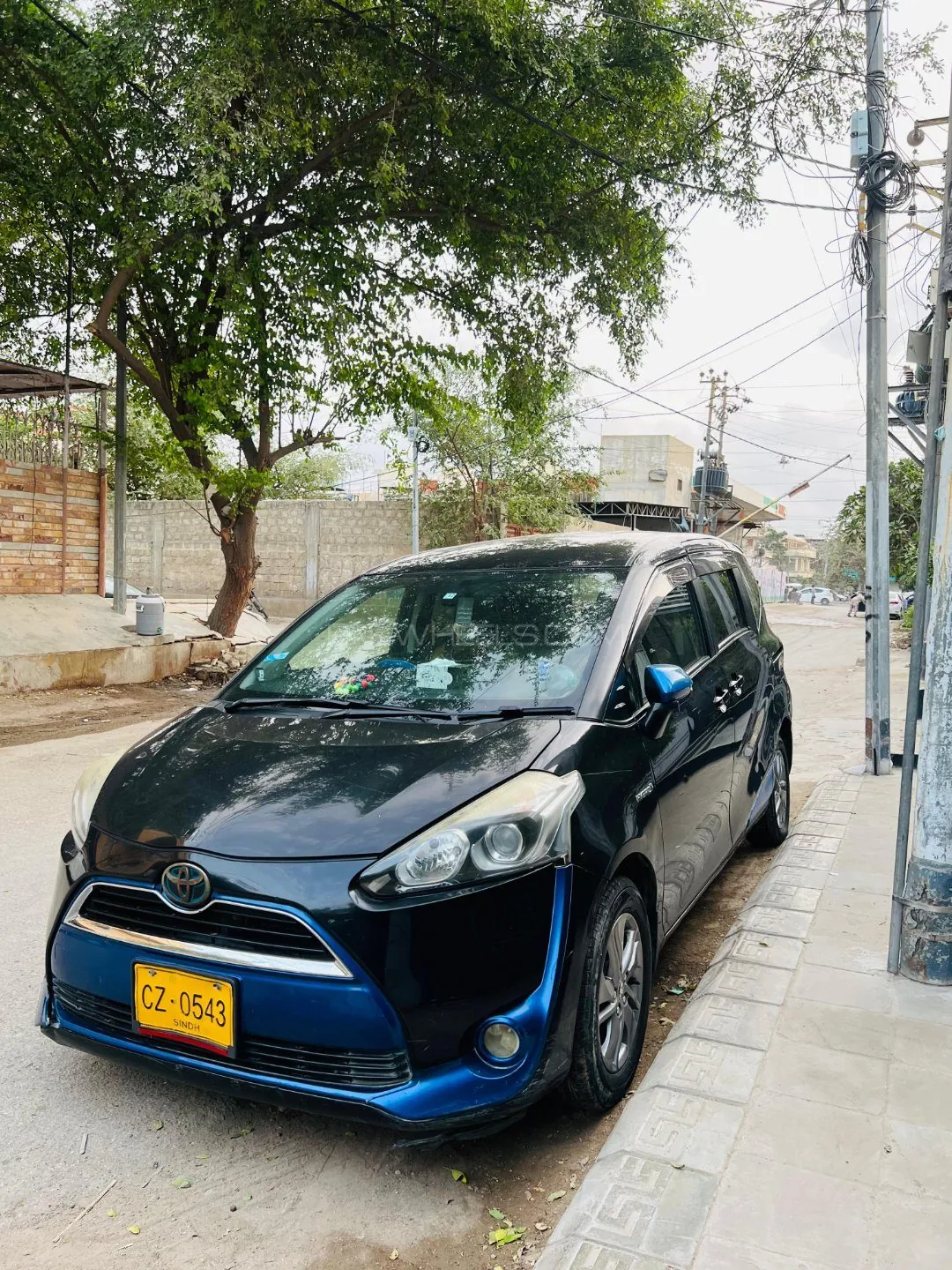 Toyota Sienta