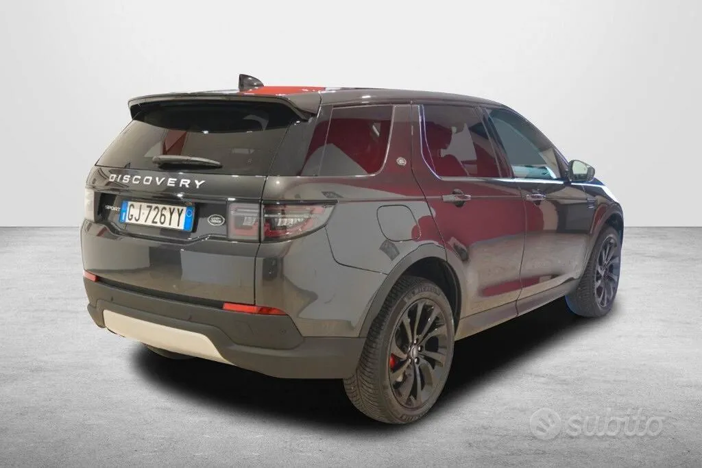 Land Rover Discovery Sport 2022 photo 4