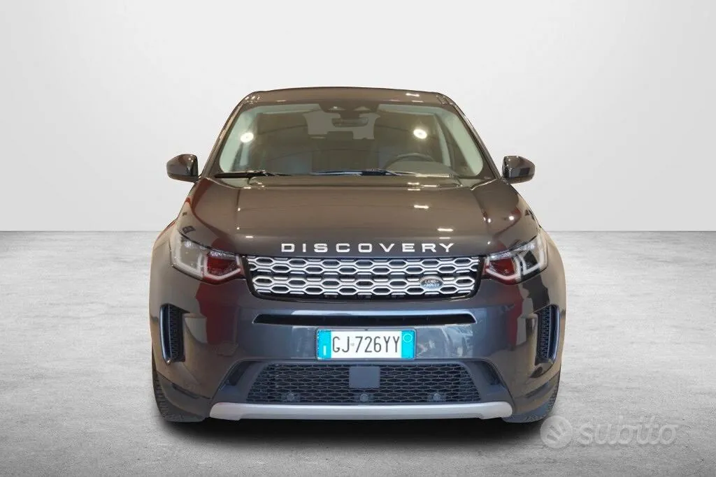 Land Rover Discovery Sport 2022 photo 2