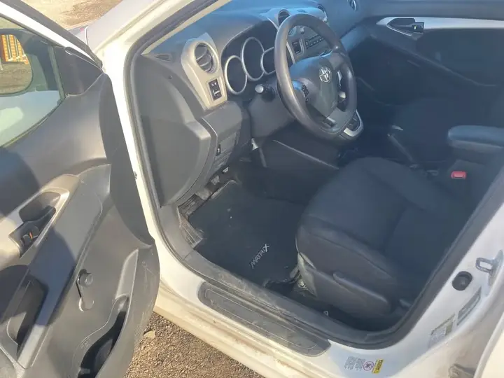 Toyota Matrix 2013 photo 5