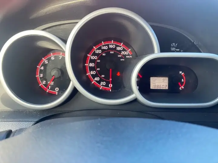 Toyota Matrix 2013 photo 2