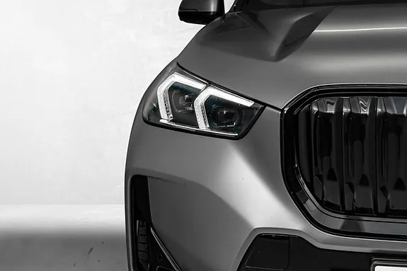 BMW Ix1 2023 photo 4
