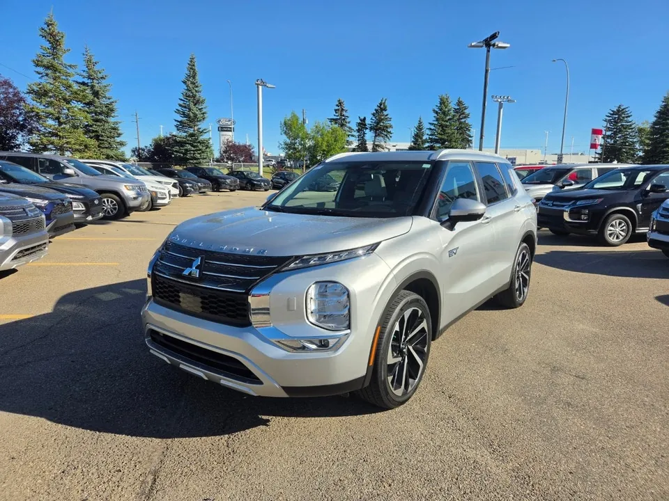 Mitsubishi Outlander 2023 photo 3