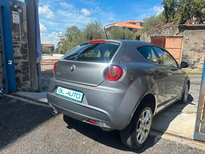 Alfa Romeo Mito 2012 photo 3