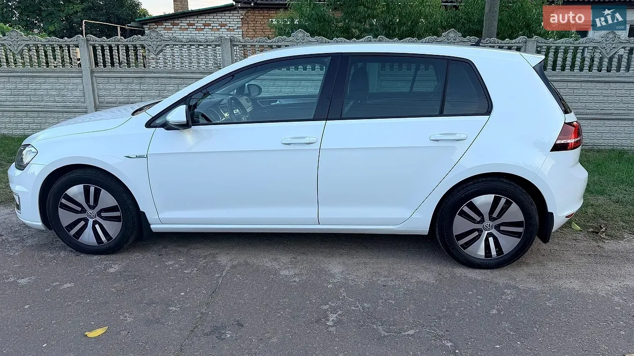 Volkswagen E-Golf 2015 photo 3