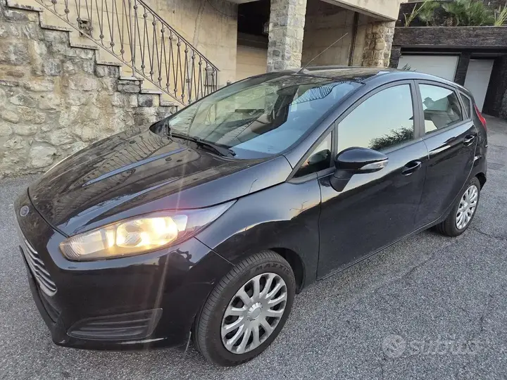Ford Fiesta 2015 photo 3