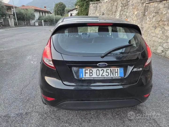 Ford Fiesta 2015 photo 4