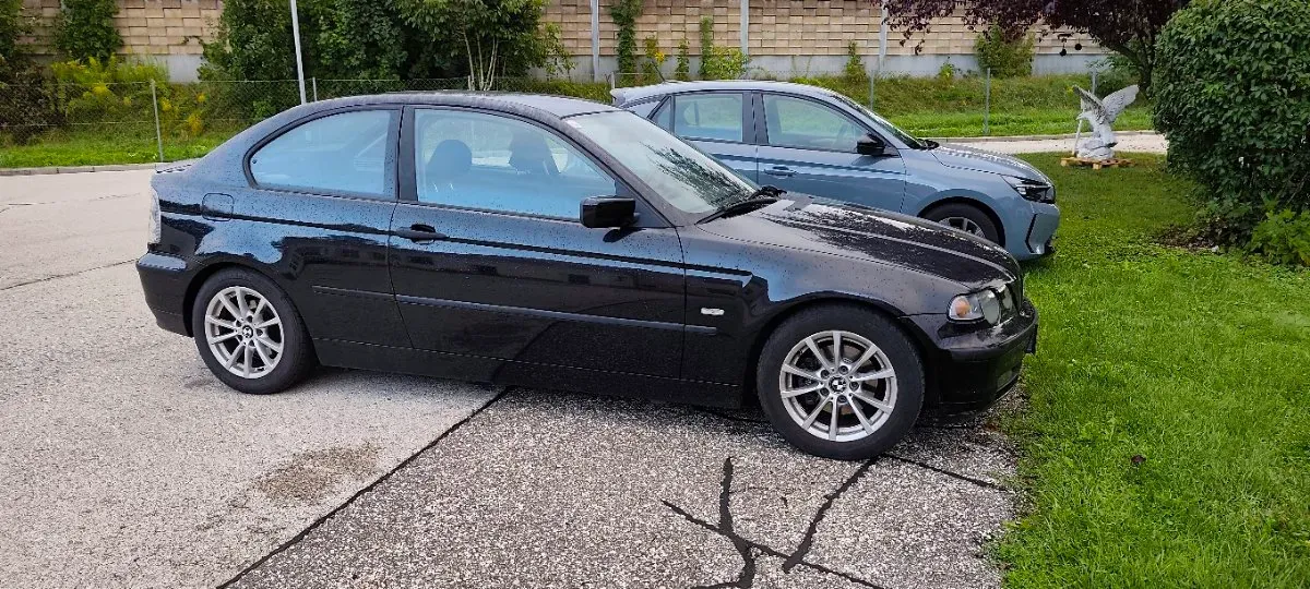 BMW 3 Series 2001 photo 2