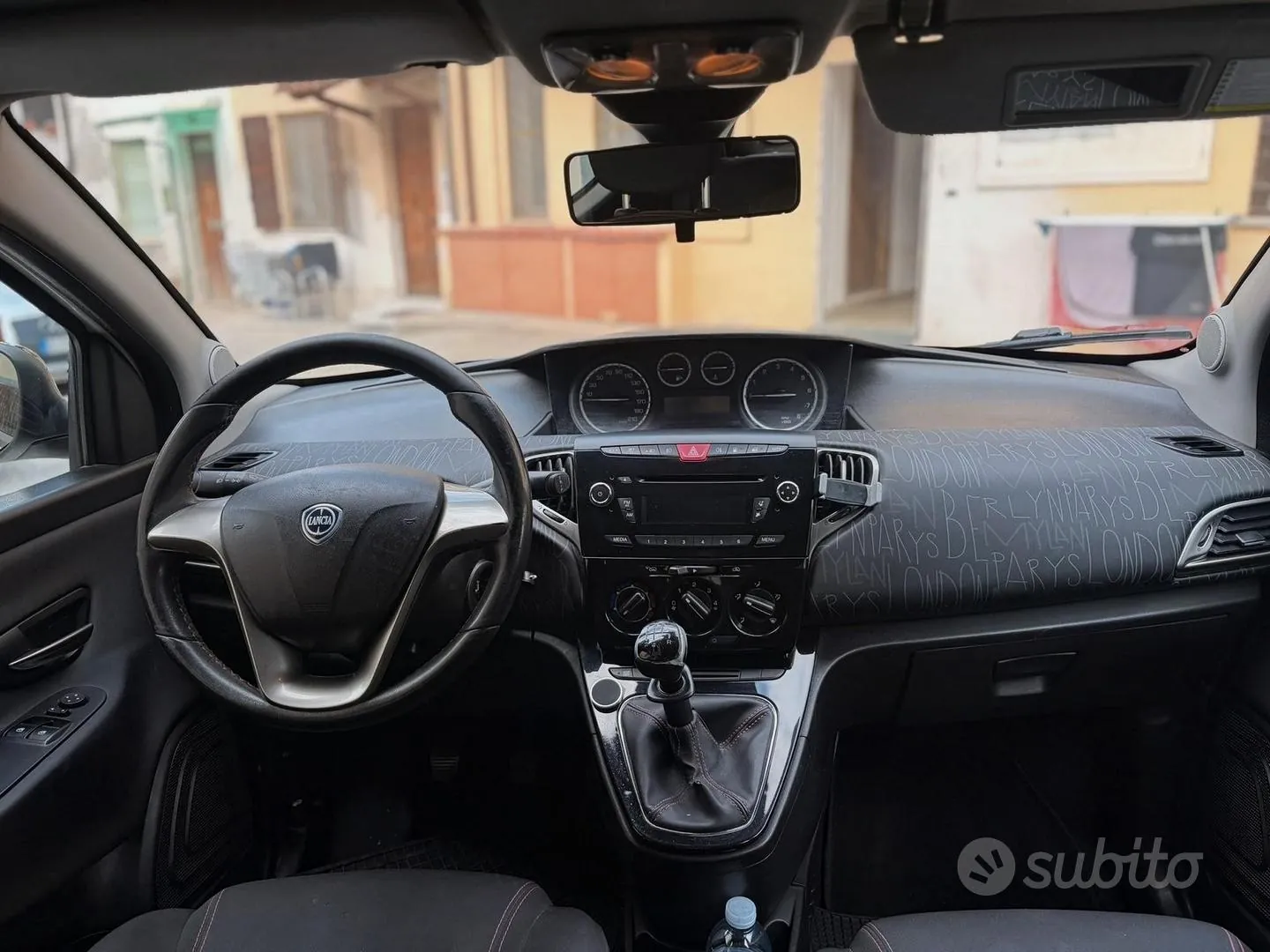 Lancia Ypsilon 2014 photo 5