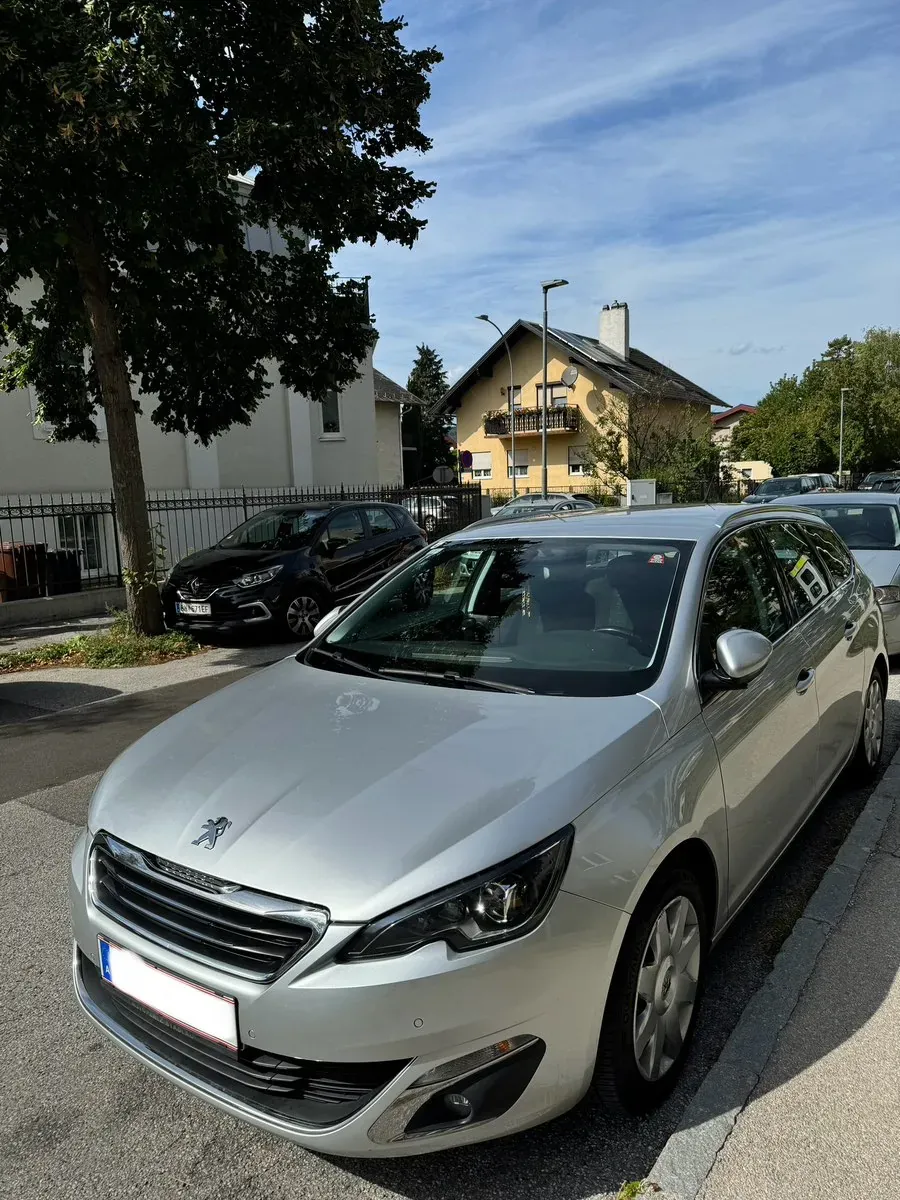 Peugeot 308 2016 photo 2