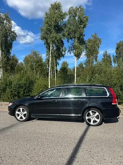 Volvo V70 2014 photo 3
