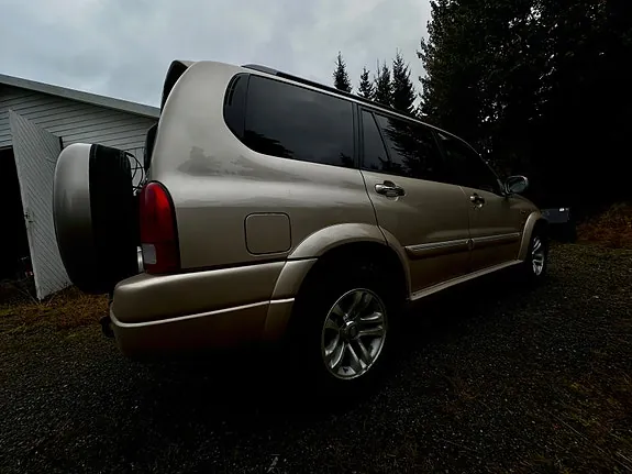 Suzuki Xl7 2006 photo 2