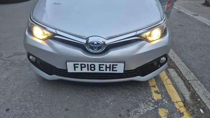 Toyota Auris 2018 photo 3