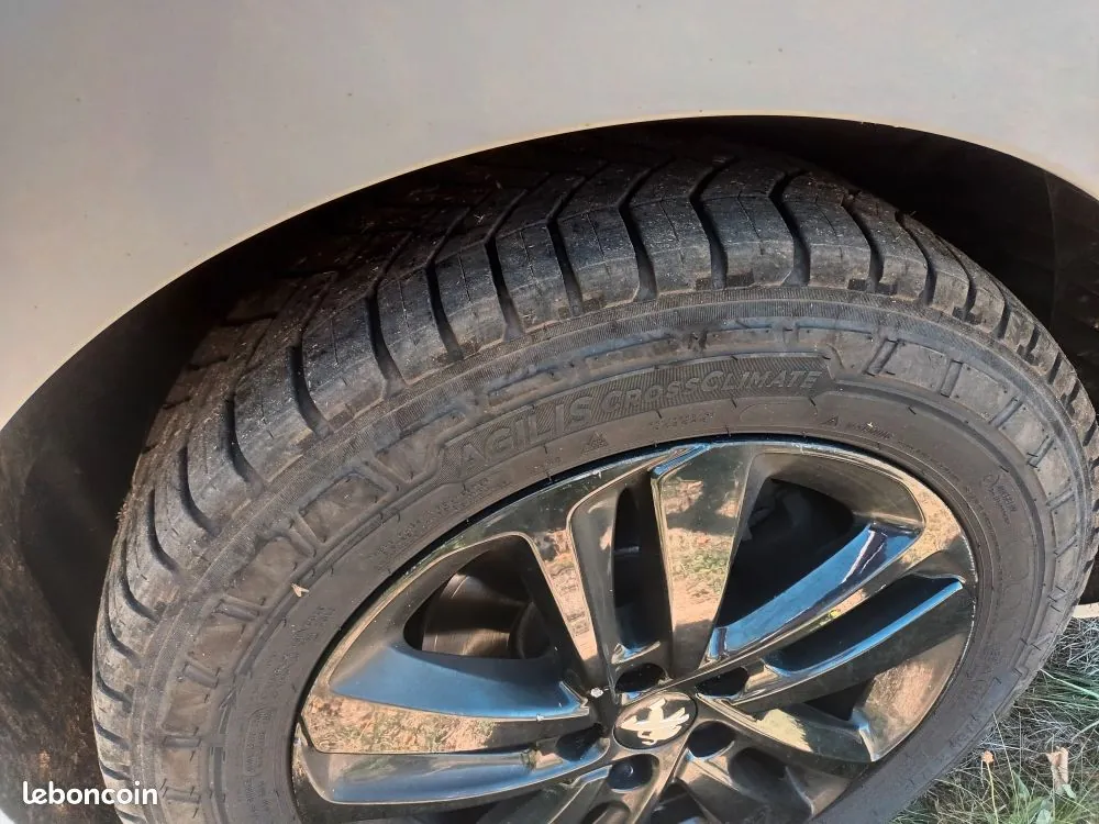 Peugeot Expert Combi 2021 photo 4
