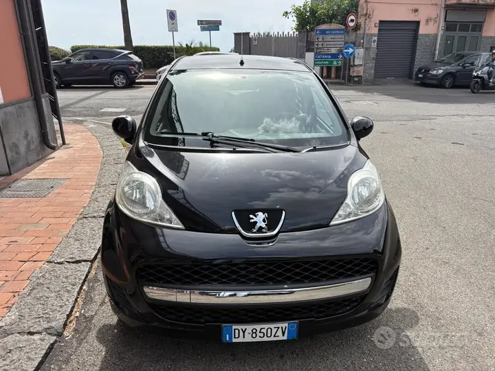 Peugeot 107 2009 photo 5