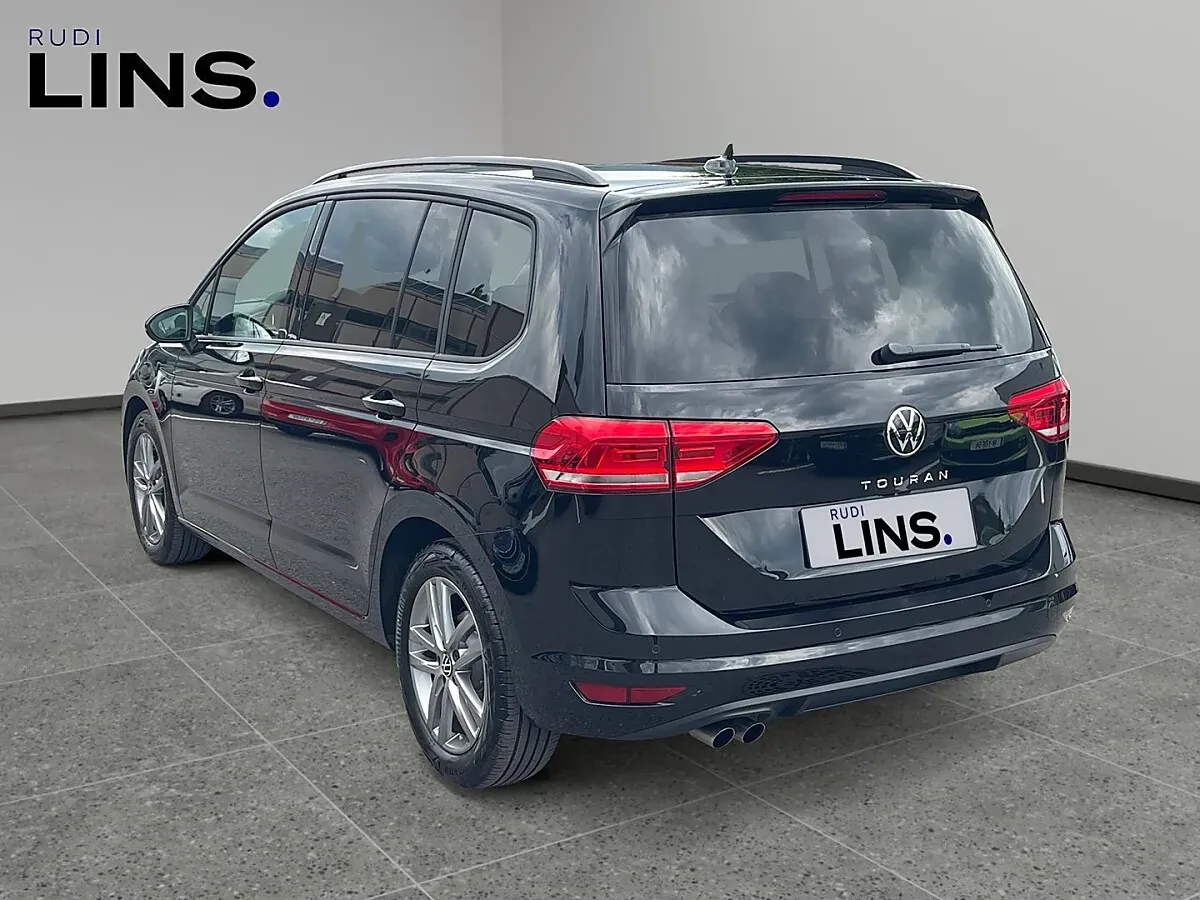 Volkswagen Touran 2026 photo 3