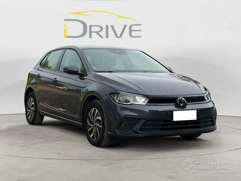 Volkswagen Polo 2023 photo 2