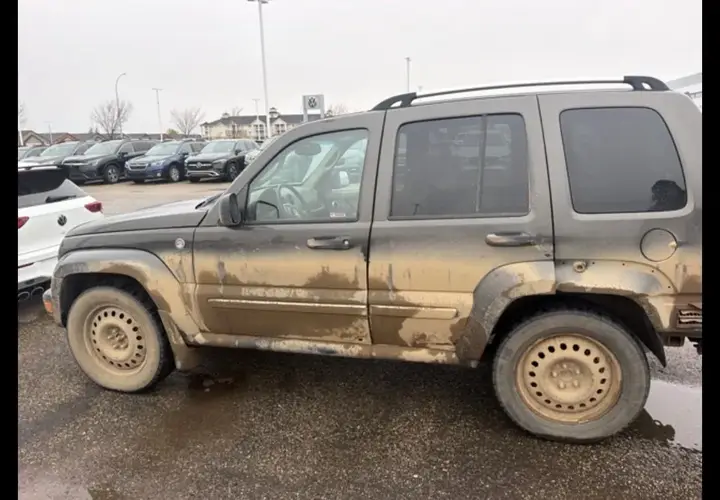 Jeep Liberty 2005 photo 5