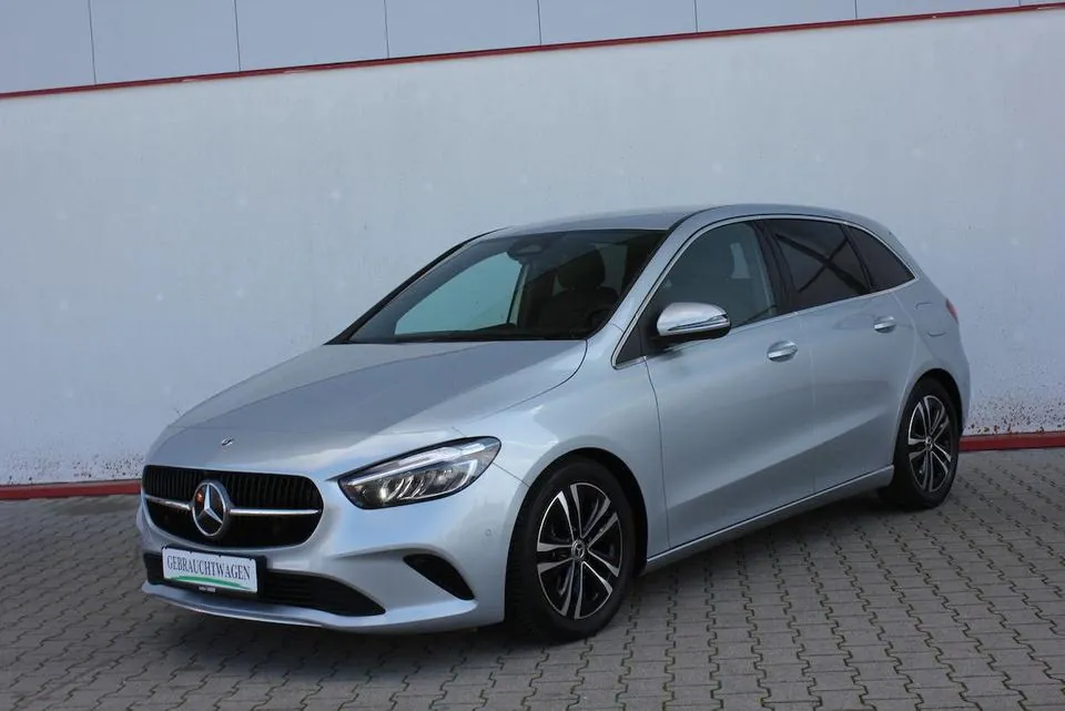 Mercedes-Benz B 180D