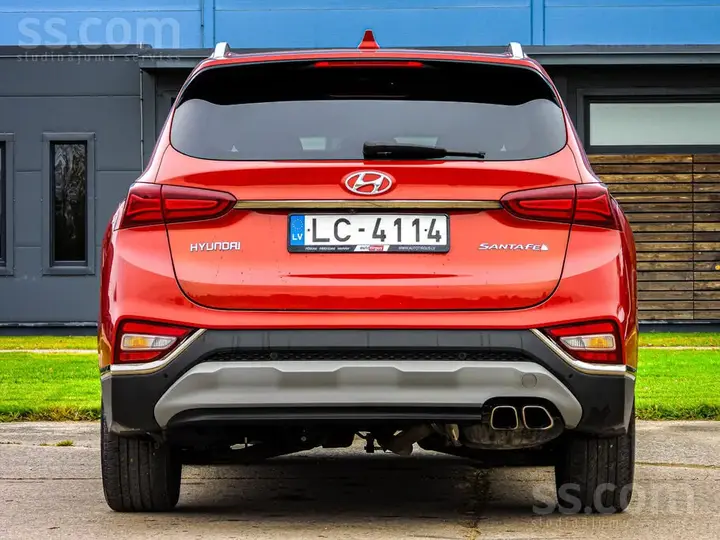 Hyundai Santa Fe 2018 photo 5
