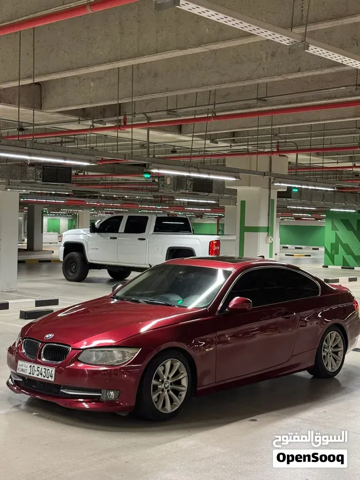 BMW 3 Series 2011 photo 4